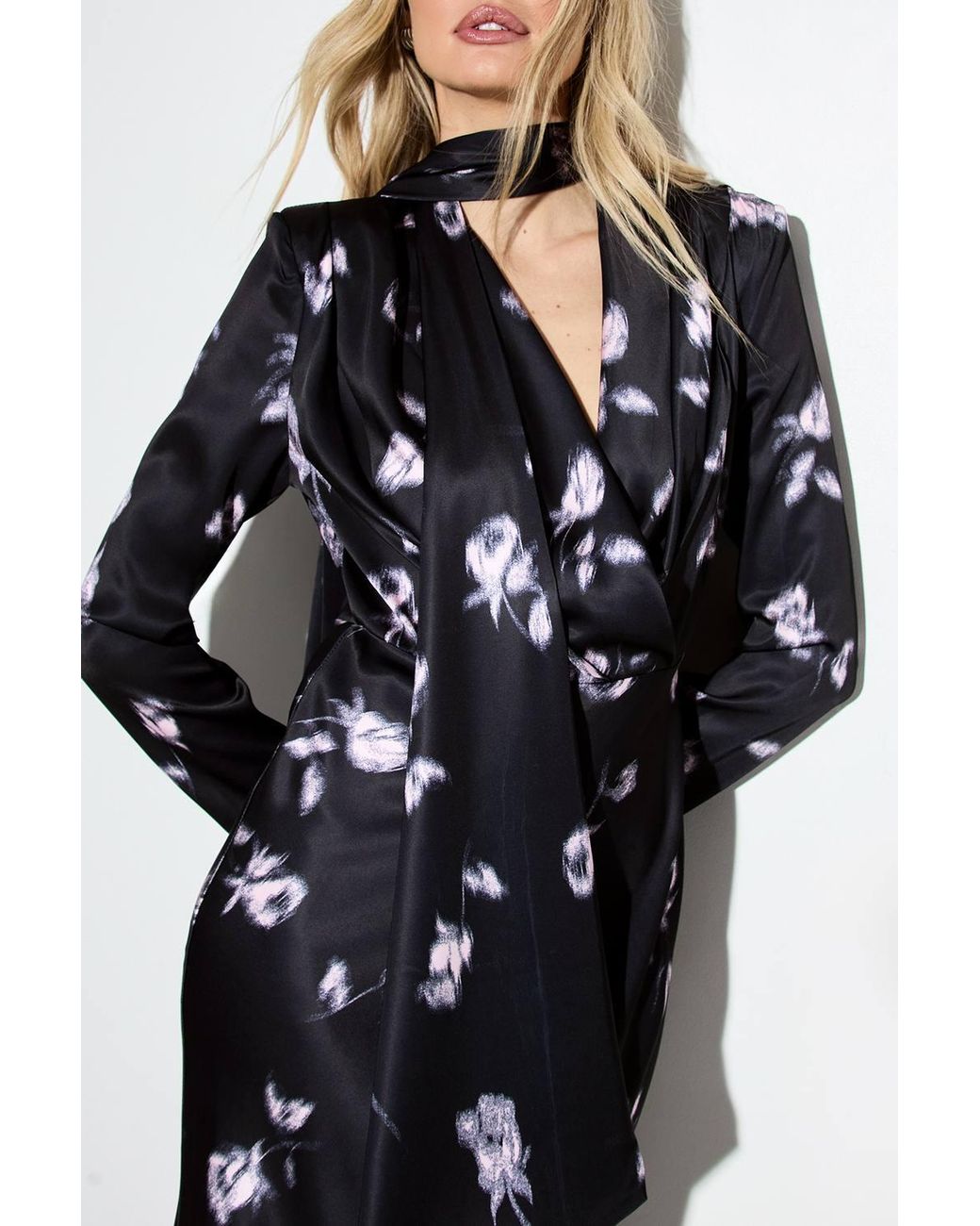 MissPap White Premium Floral Print Tie Neck Maxi Dress