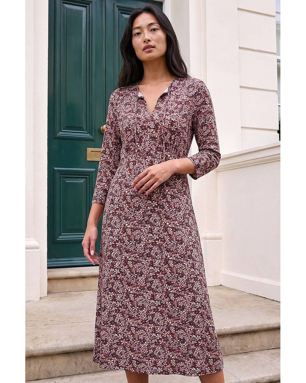 Roman Red Petite Paisley Tie Neck Dress