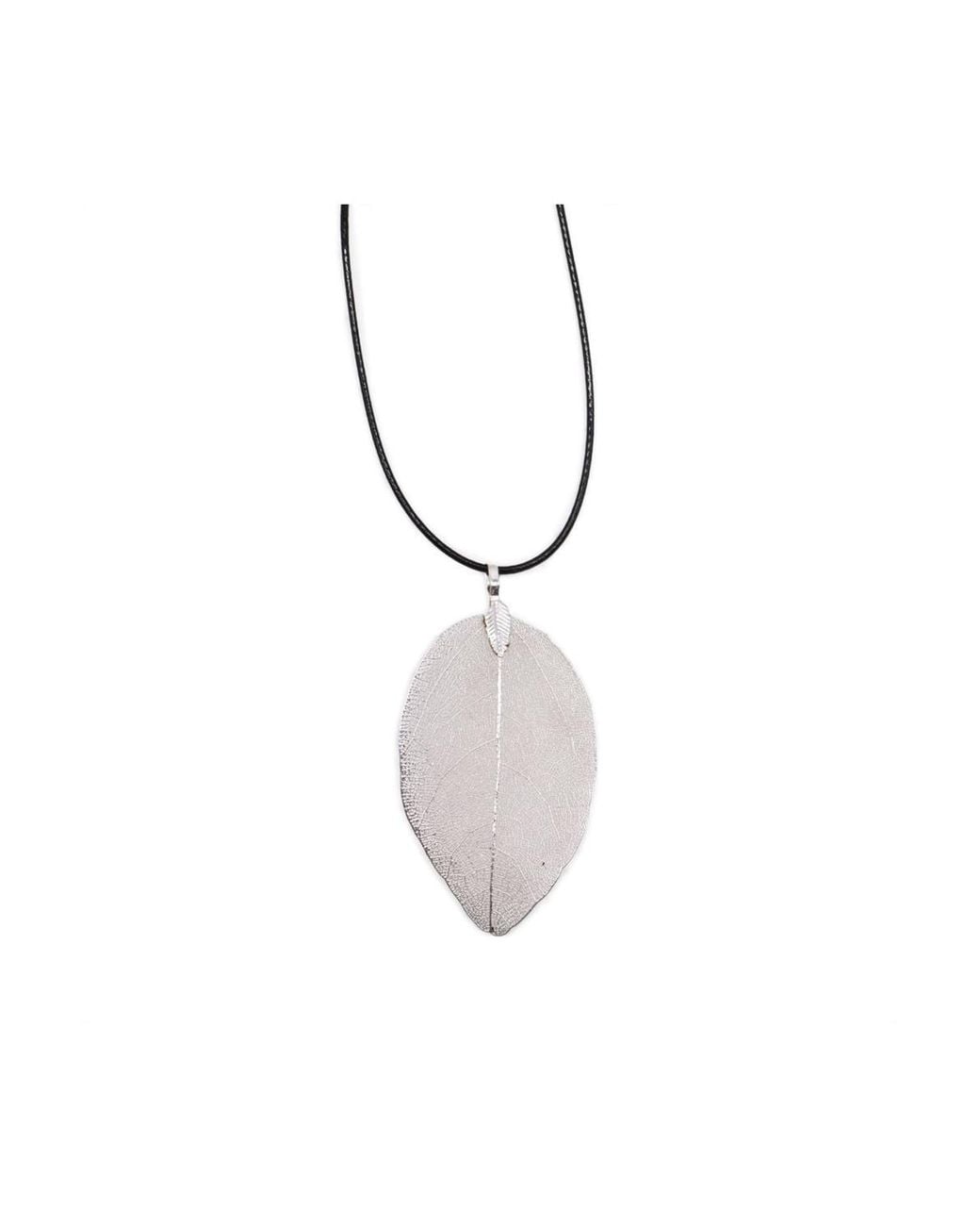 KDMD Metallic Bravery Leaf Necklace