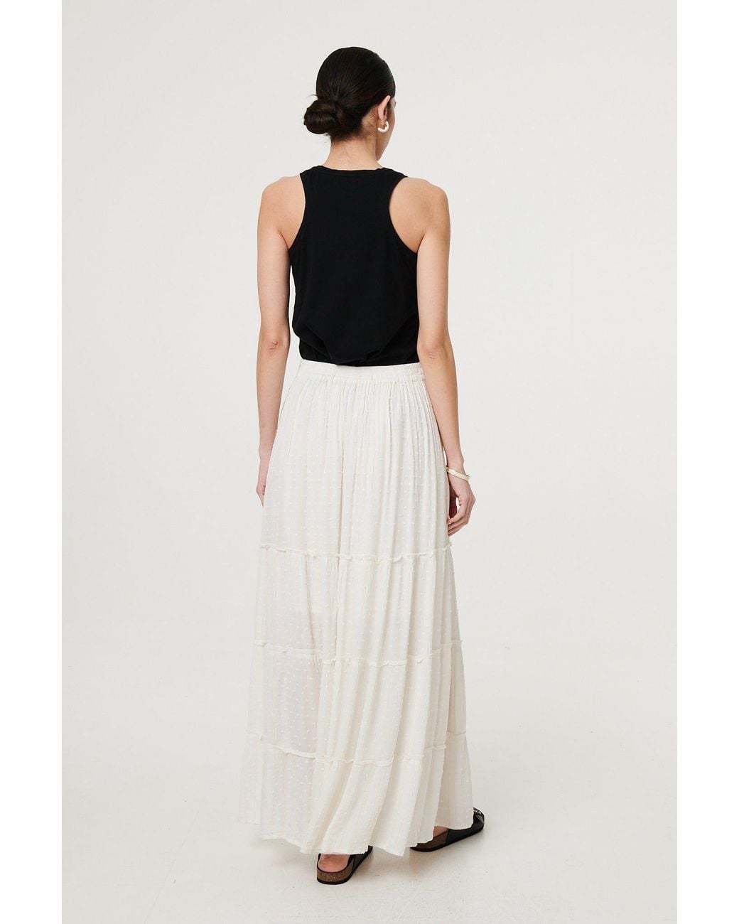 Izabel London White Textured High Waist Tiered Maxi Skirt
