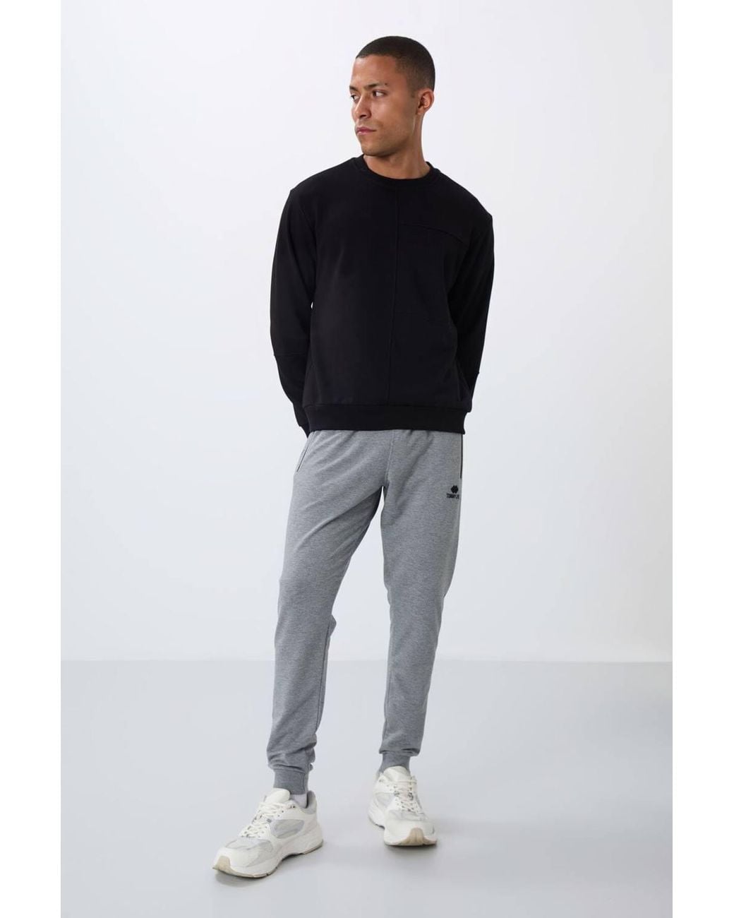 TOMMY LIFE Gray Jogger Sweatpants With Zip Pocket for men