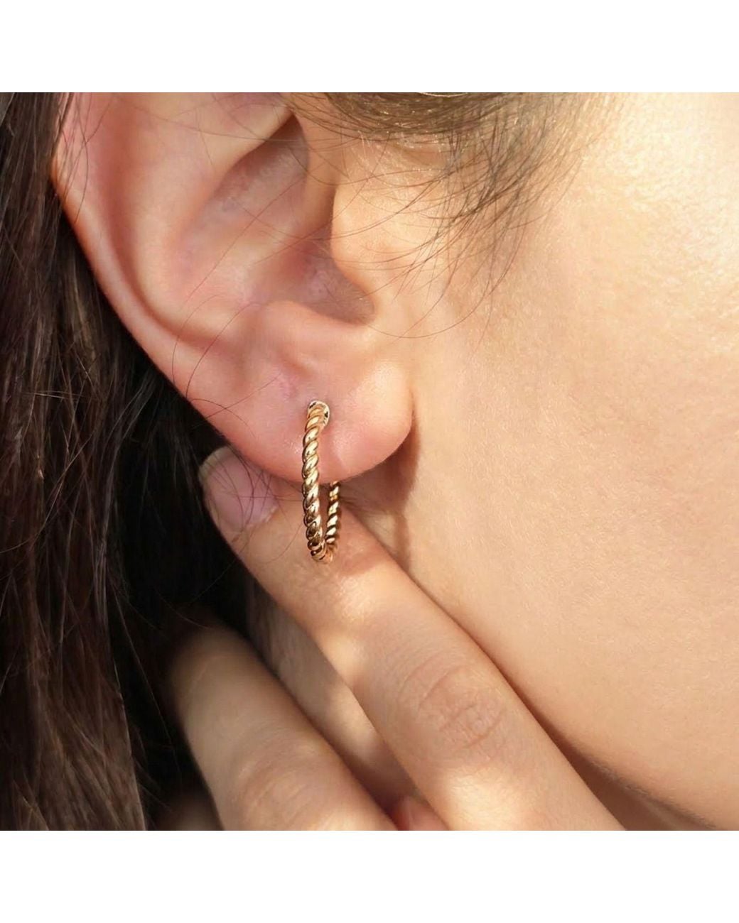 Harfi Metallic Plated Thin Twisted Rope Hoop Earrings