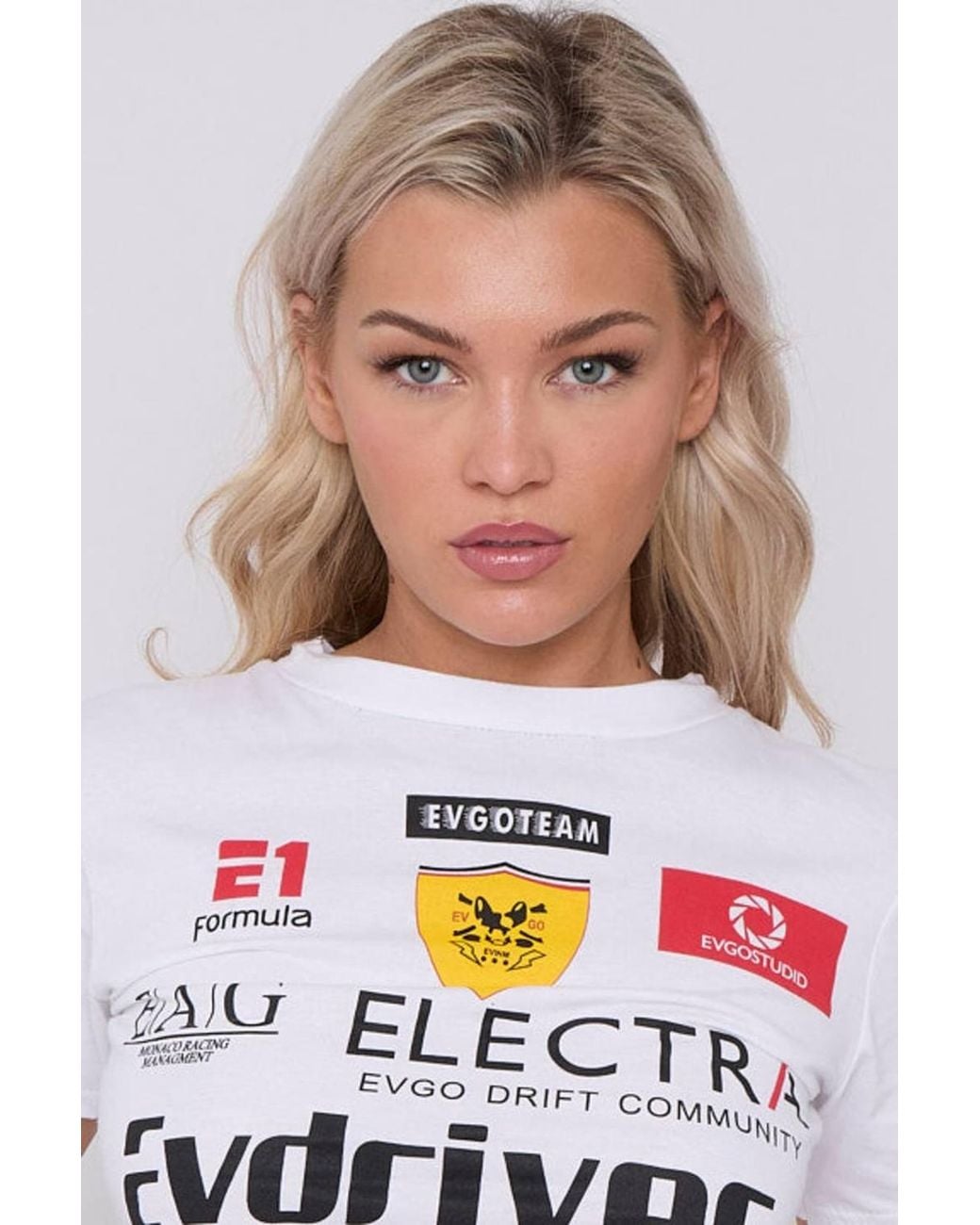 Stylewise White Graphic Print Crop Top