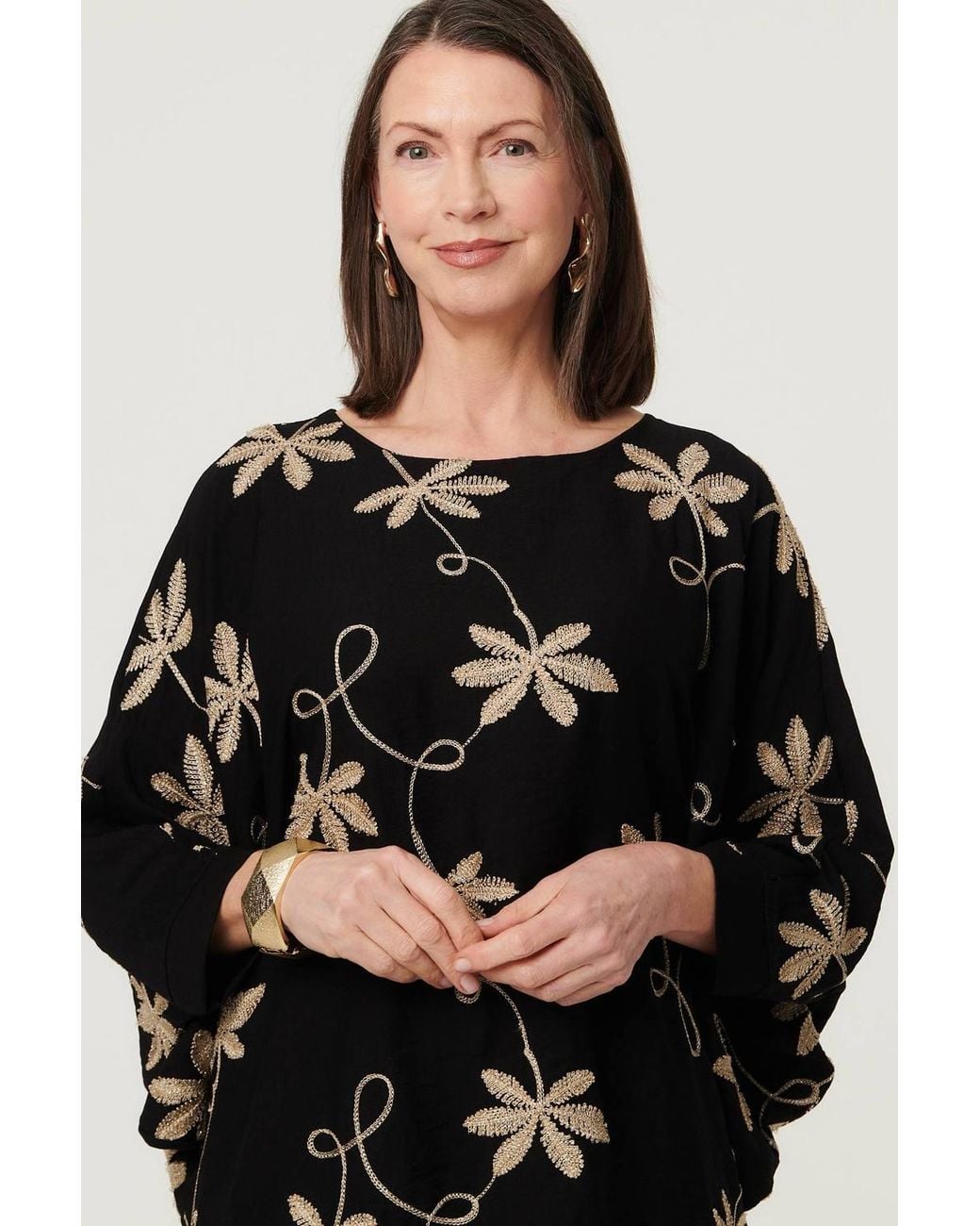 Izabel London Black Floral Embroidered 3/4 Sleeve Top