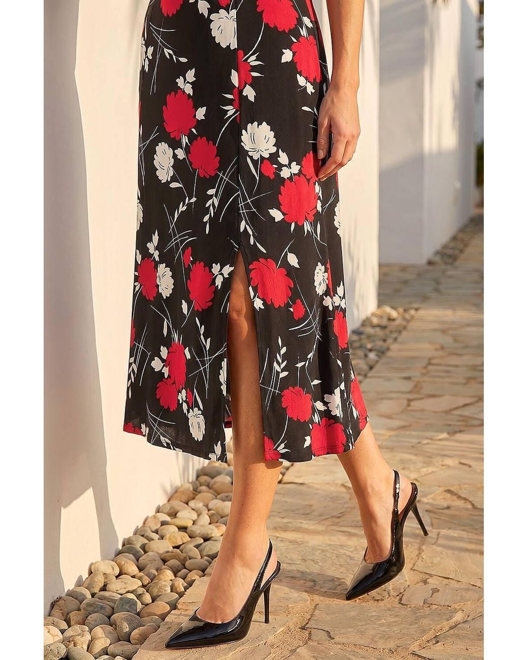Roman Black Floral Print Ruched Midi Dress