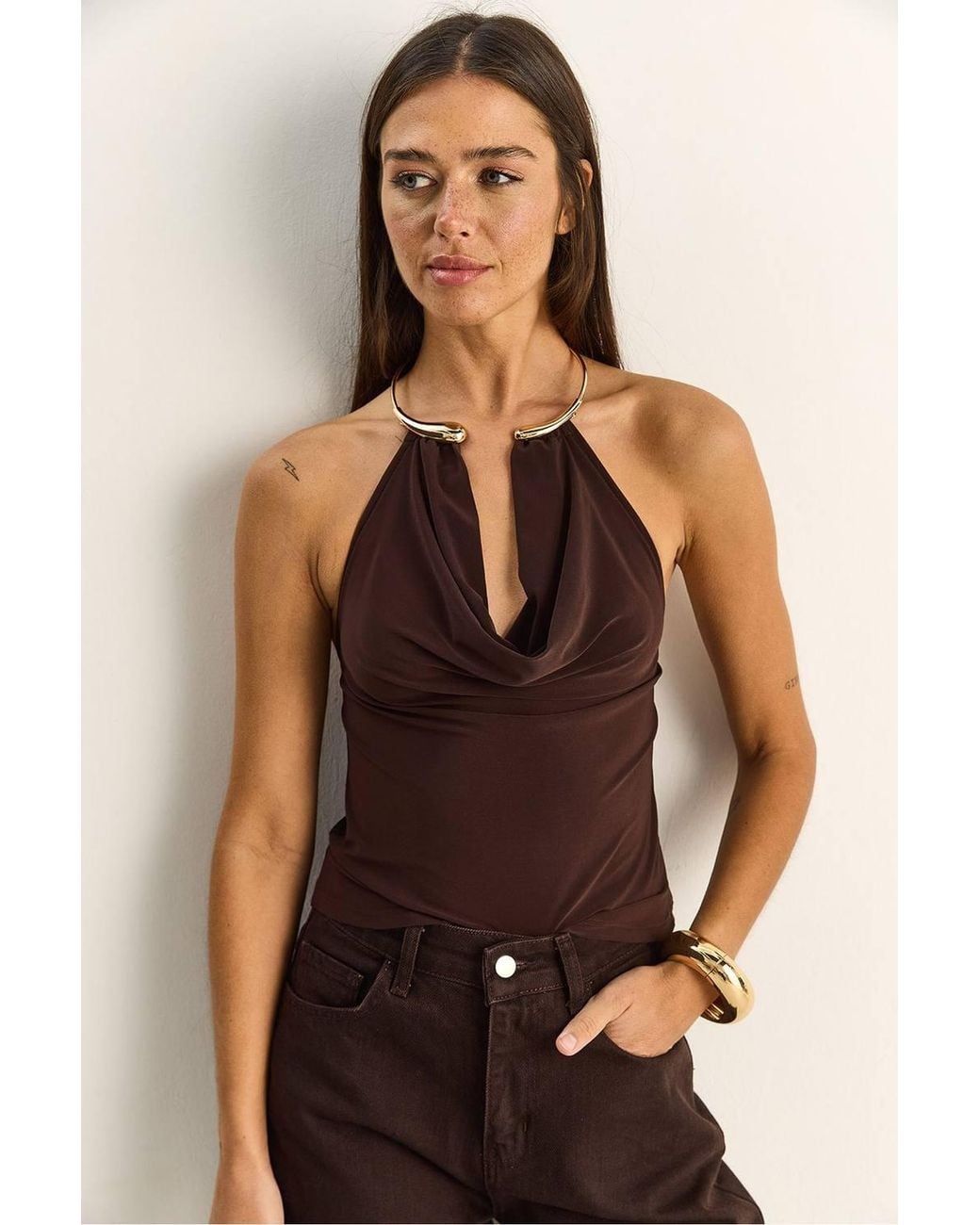 Bianco Lucci Brown Halter Collar Blouse With Stone Accessory