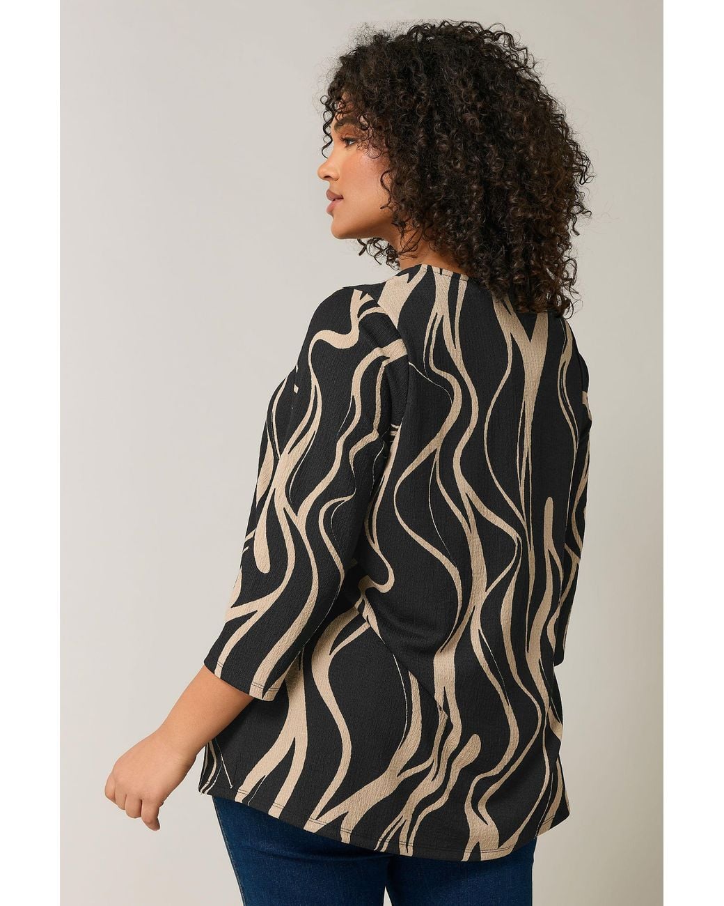 Evans Black Linear Print Top