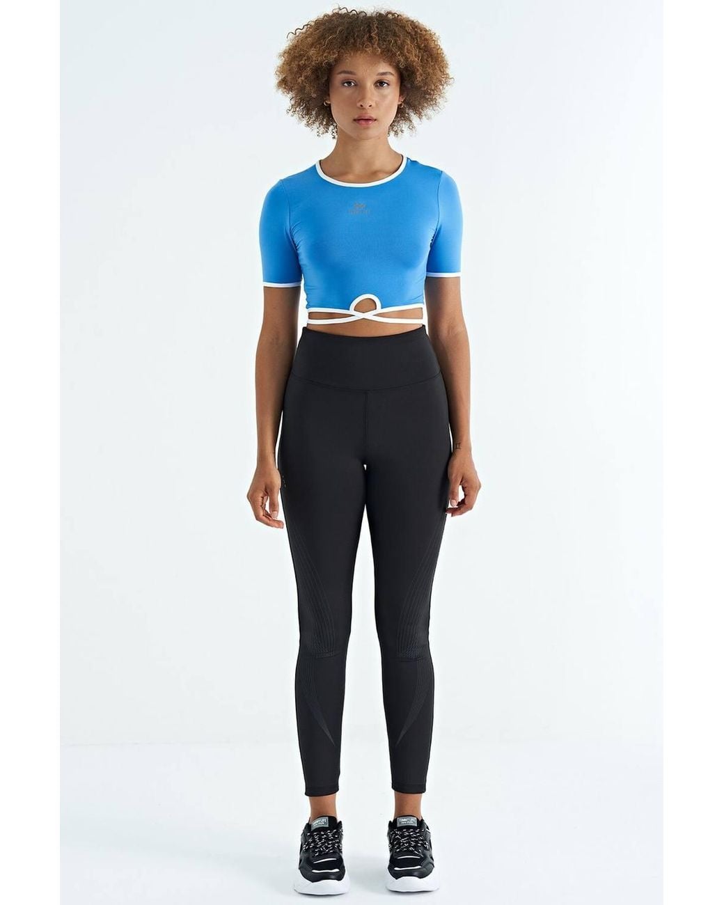 TOMMY LIFE Blue Elastic Crop T-Shirt With Crew Neck