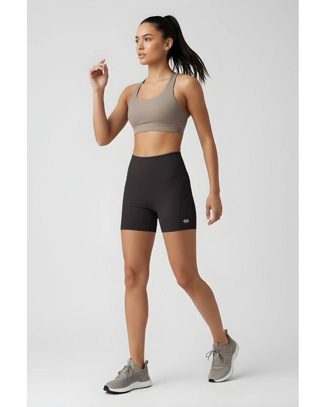 TOMMY LIFE White High-Waist Short Leggings