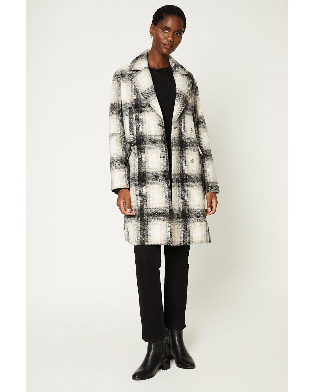Wallis coats shop