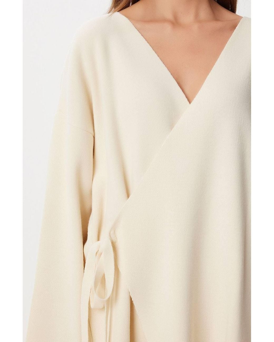 Happiness İstanbul Natural Oversized Tie Detail V-Neck Knitwear Two-Piece Set
