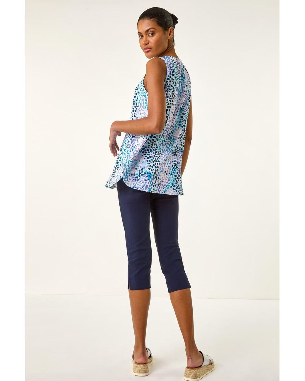 Roman Blue Abstract Print V-Neck Pleat Top