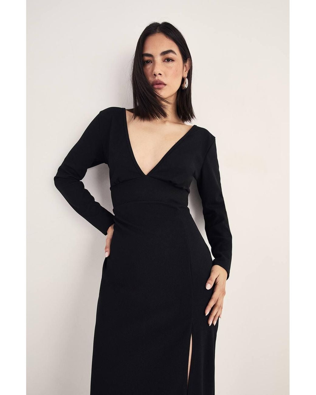 Nasty Gal Blue Plunging V-Neckline Split Long Sleeve Midi Dress