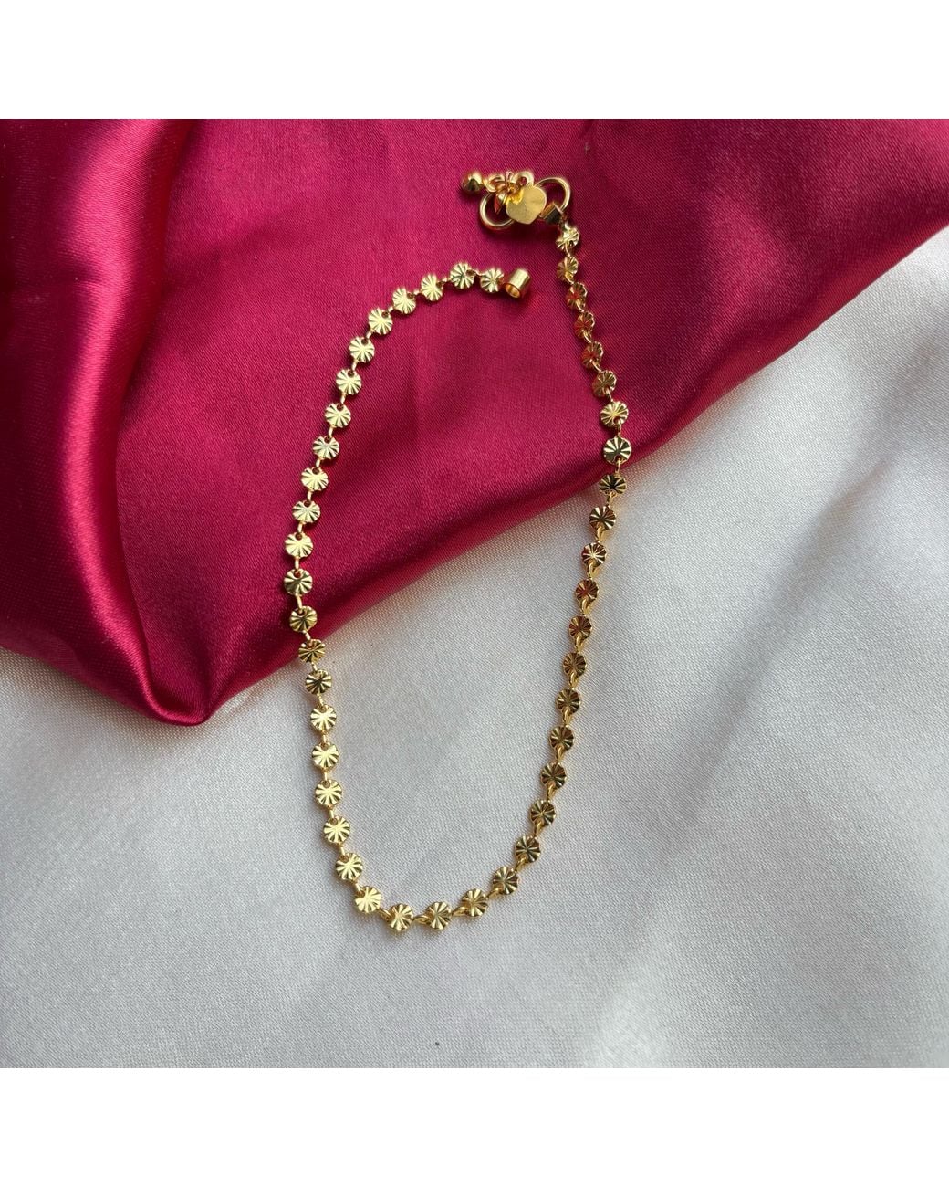 The Colourful Aura Metallic Golden Brass Floral Minimalist Boho Thin Slim Foot Payal Anklet