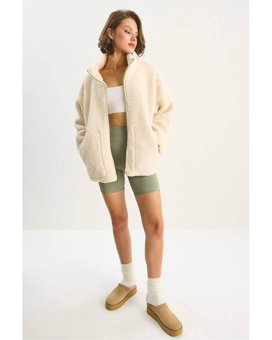 Bianco Lucci Natural Oversized Plush Jacket With Pockets