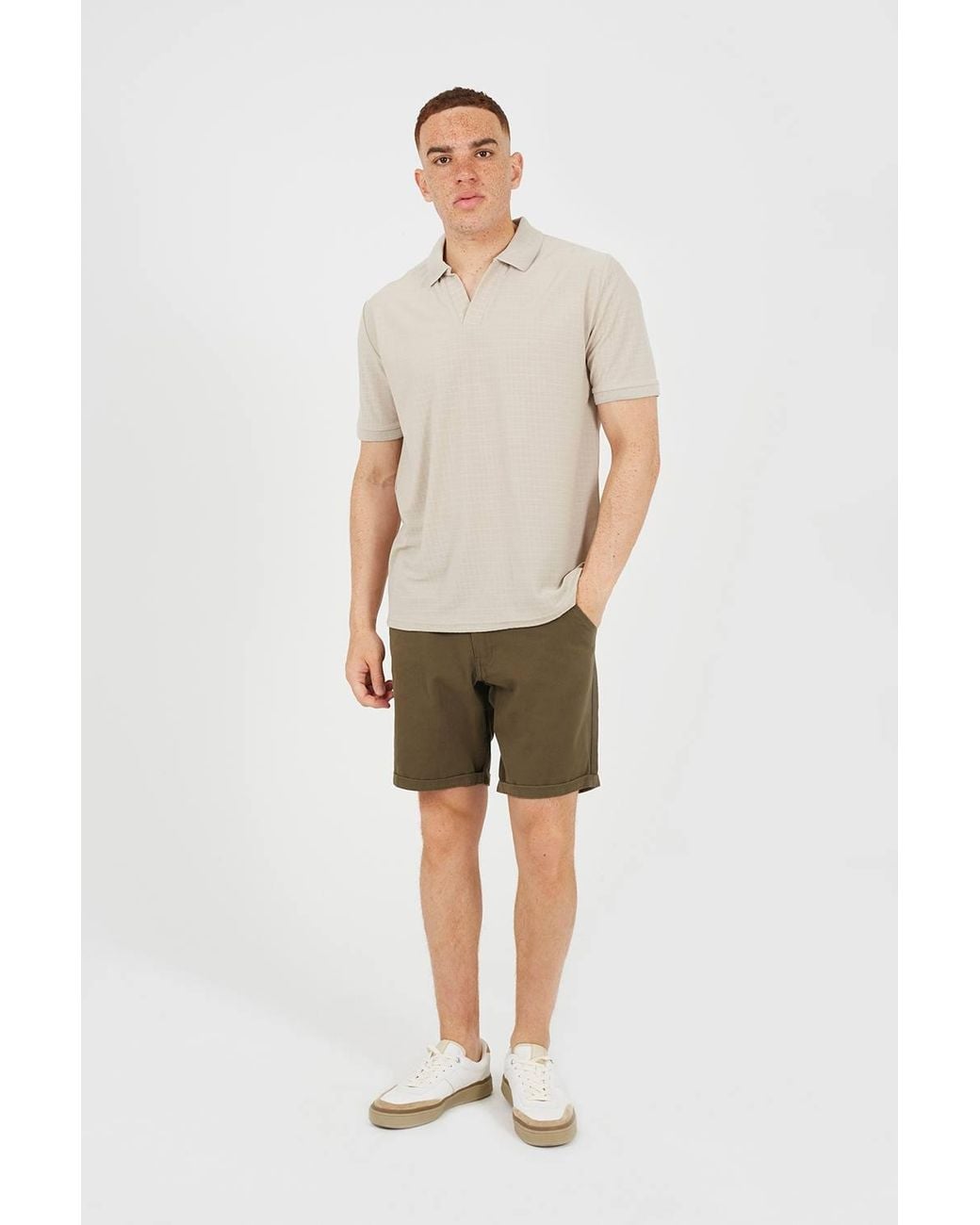 Brave Soul White Trophy Neck Jacquard Polo Shirt for men