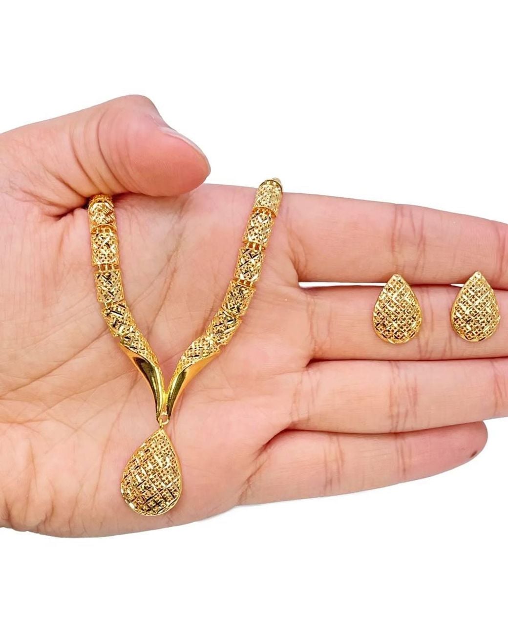 Raina Jewels Metallic 22Ct Diamond-Cut Mesh Textured Pear Drop Necklace & Earring Set