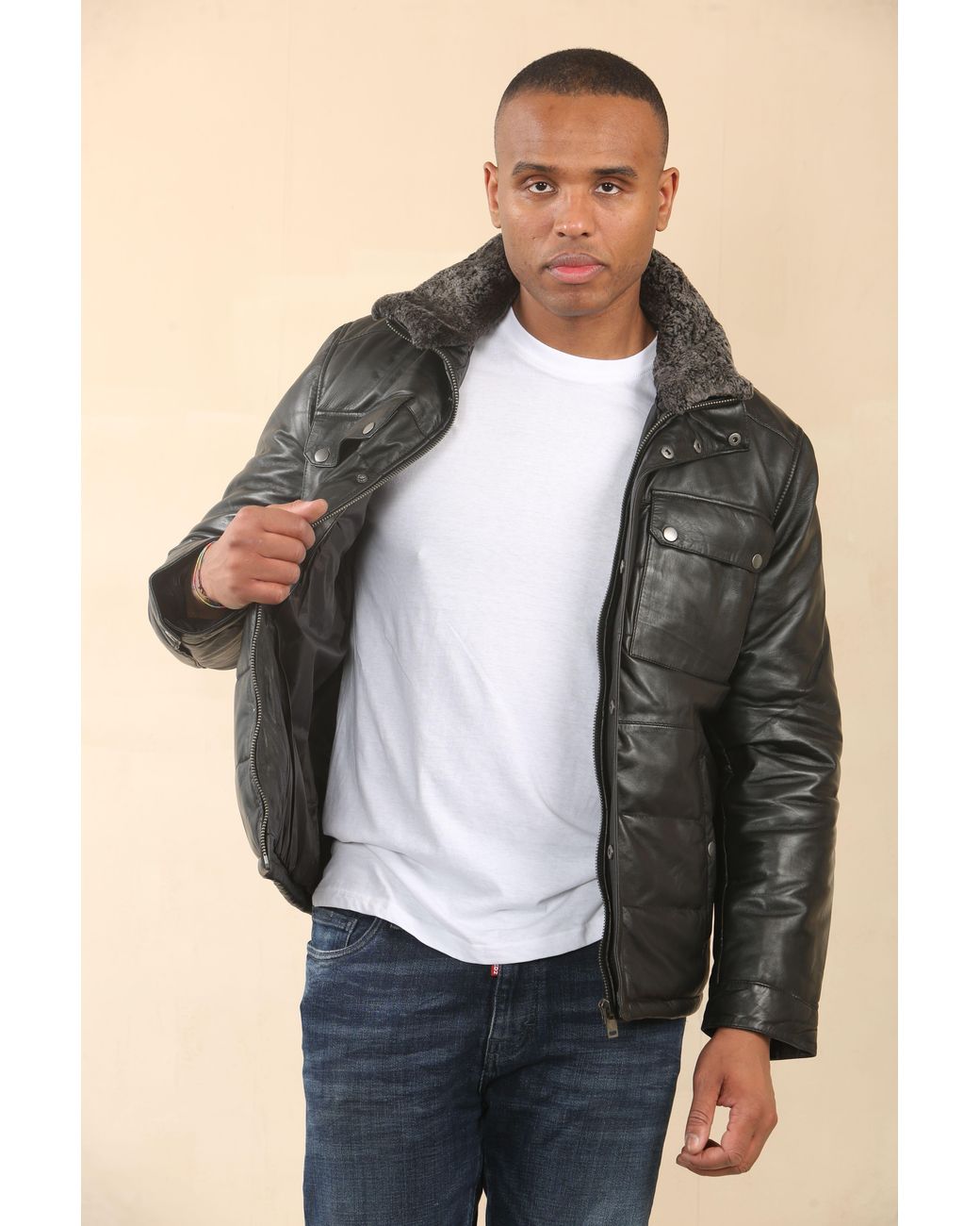 TruClothing Black Quilted Faux Fur Collar Leather Jacket for men