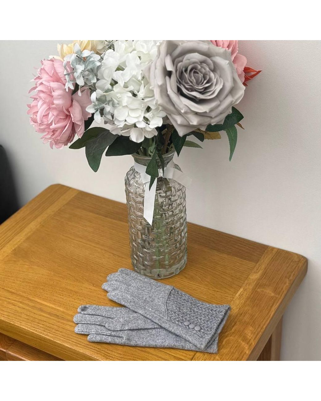Love EMVY Gray Cashmere Blend Gloves With Button Detailing
