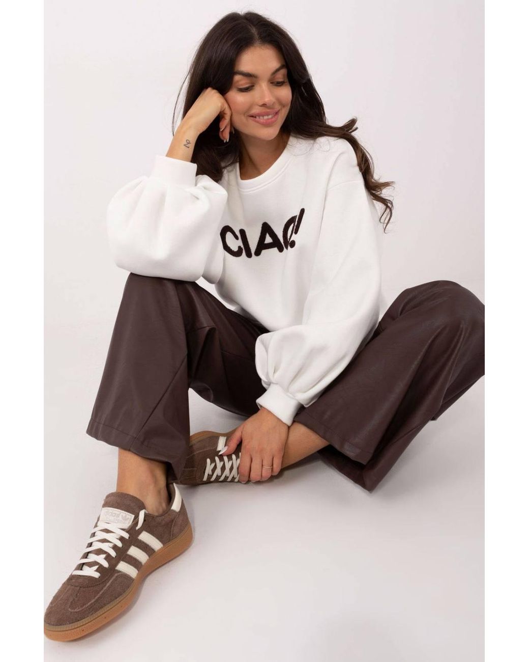 Love Lace Natural Cotton Round Neck Long Sleeve Sweatshirt With Patches