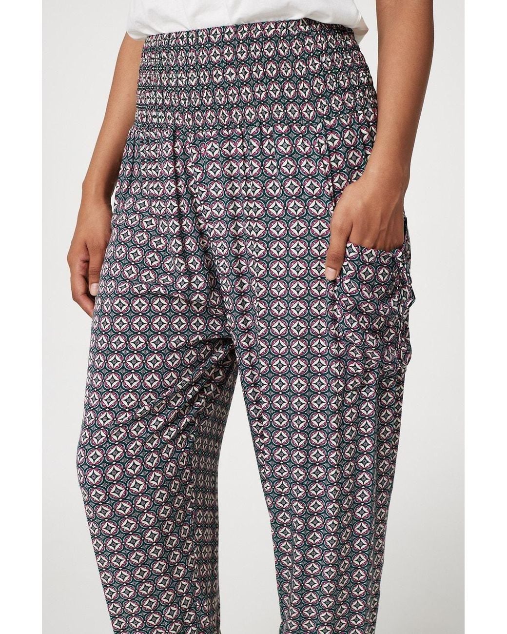 Izabel London Green Geo Print Pull On Harem Pants