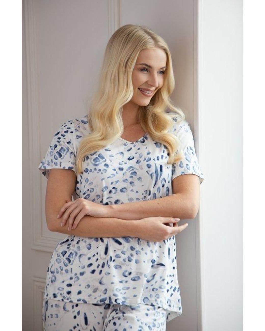 CAMILLE White Lightweight Floral Print Pyjama Set