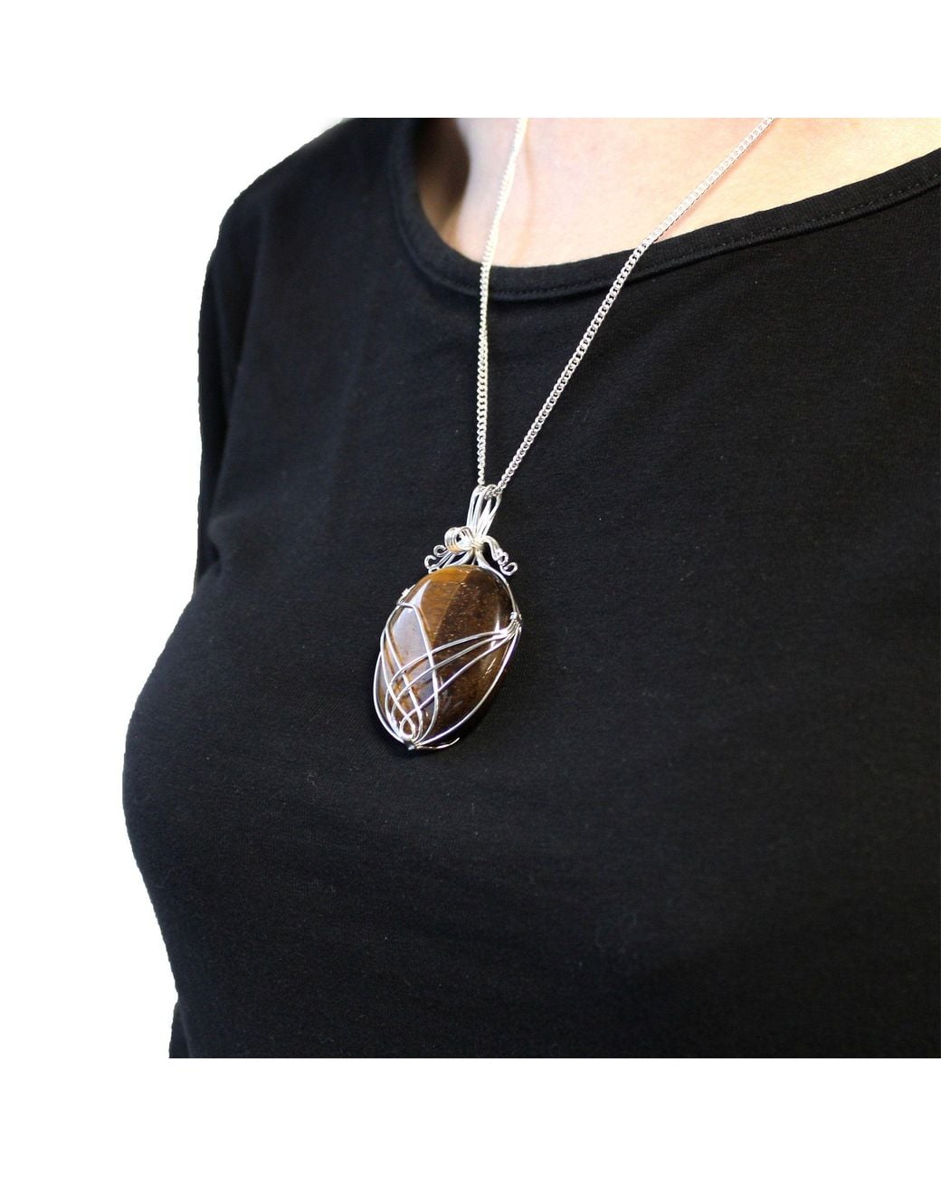 KDMD Metallic Swirl Wrapped Gemstone Necklace