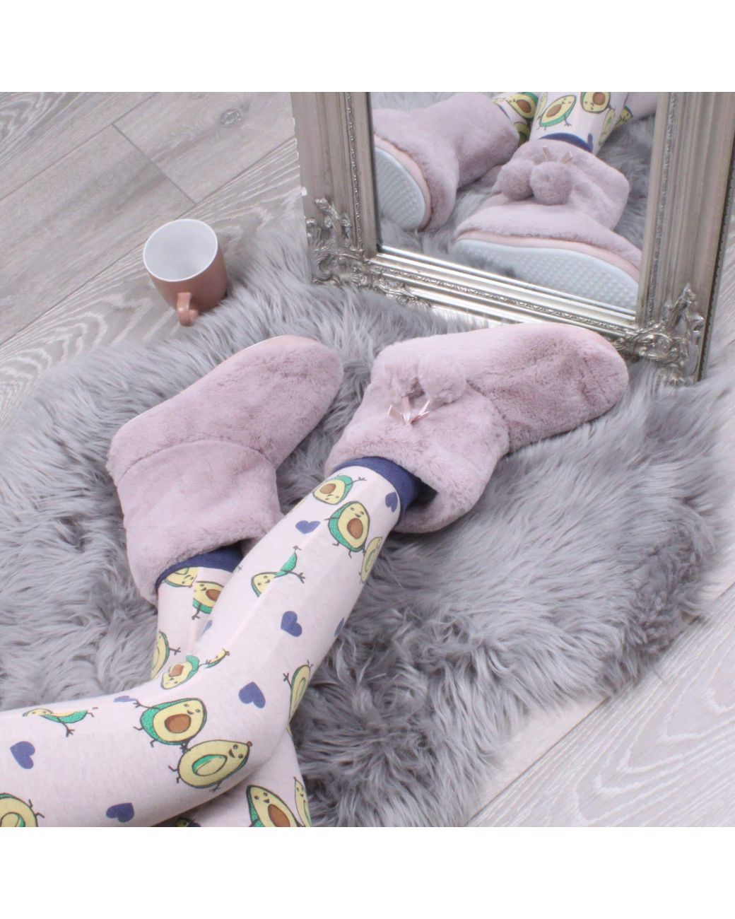 AJVANI Pink Faux Fur Lined Slip On Memory Foam Mules Slippers