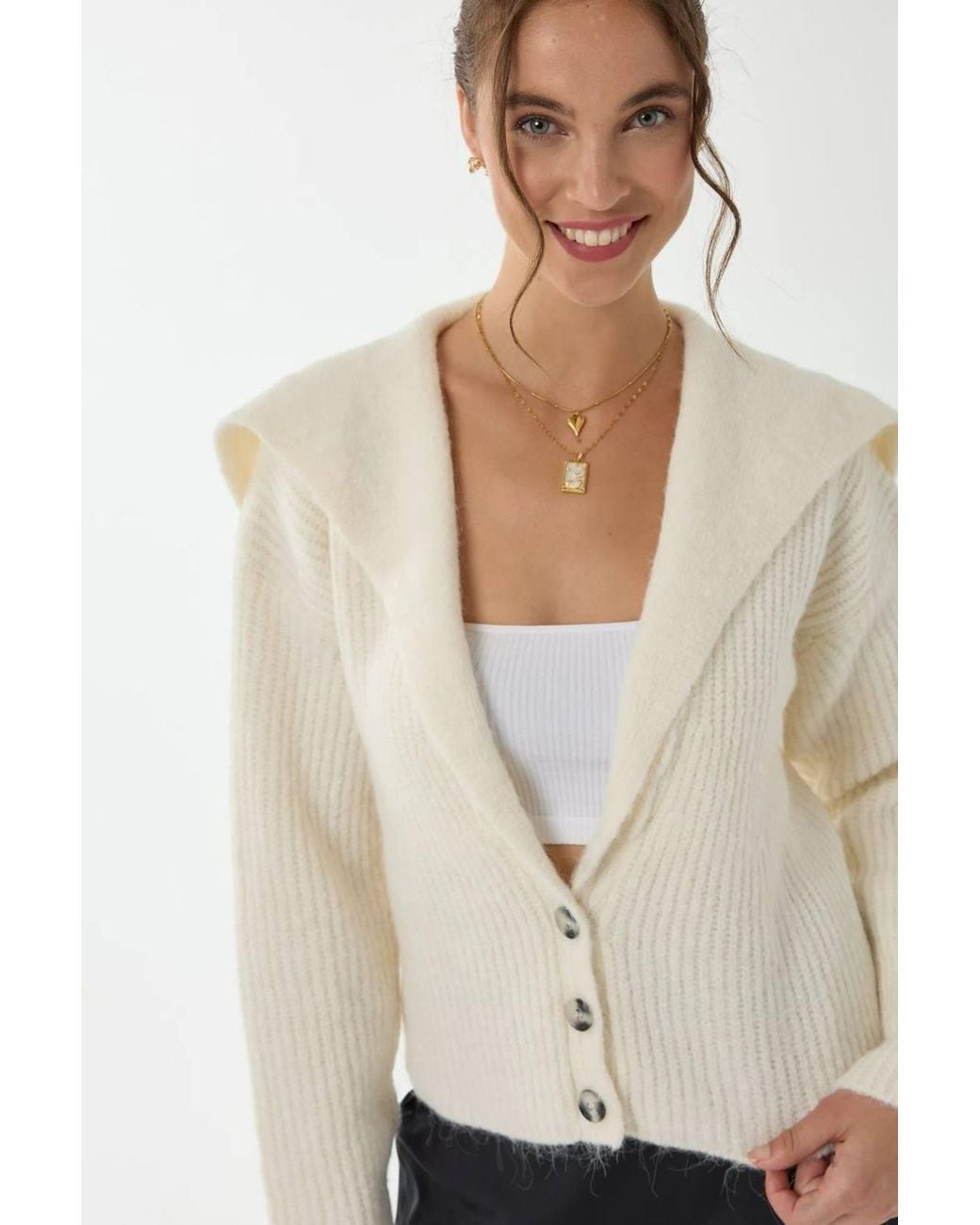 Hiccup White Relaxed Fit Buttoned Knit Cardigan