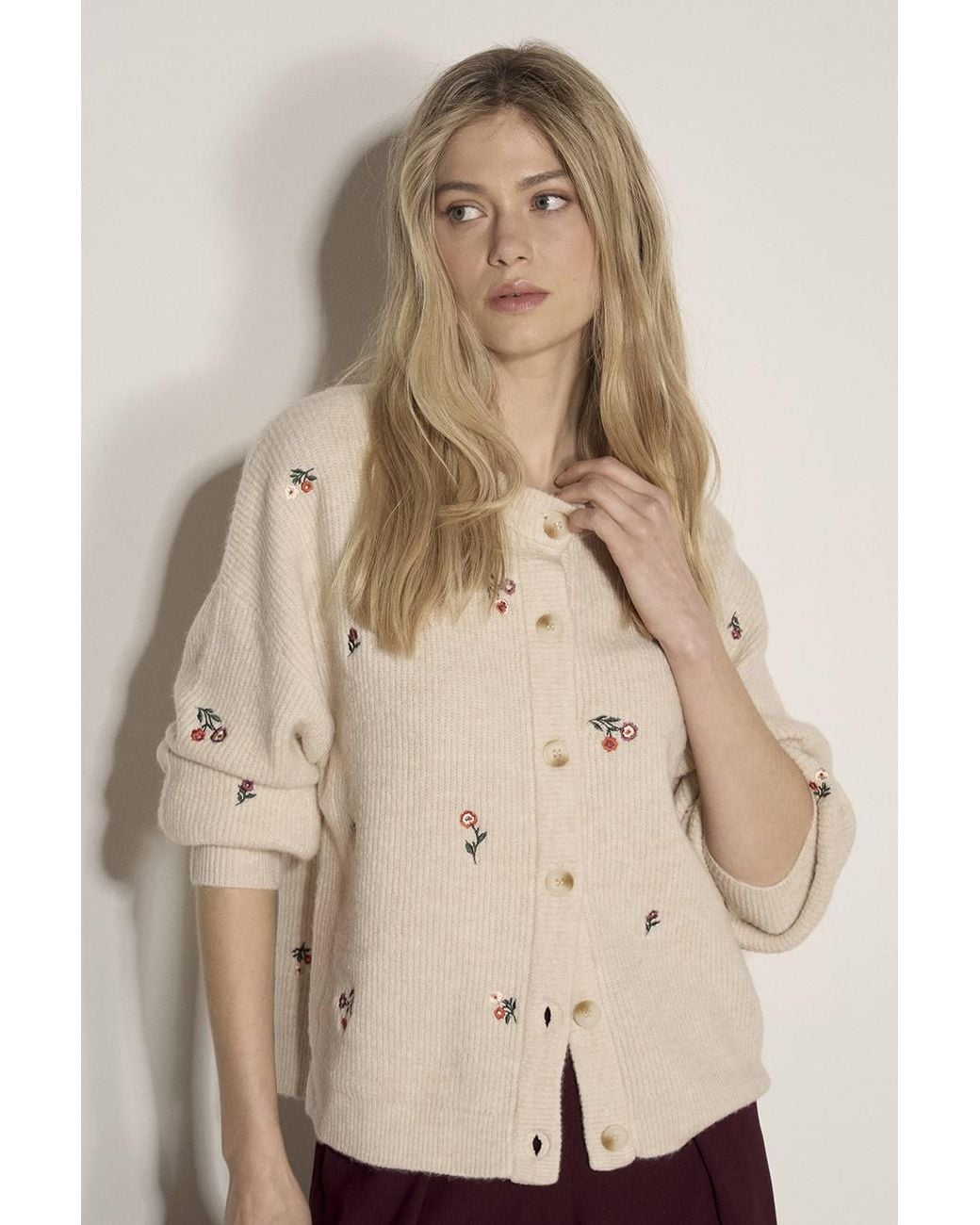 Apricot Natural Soft Ribbed Knit Floral Embroidered Cardigan