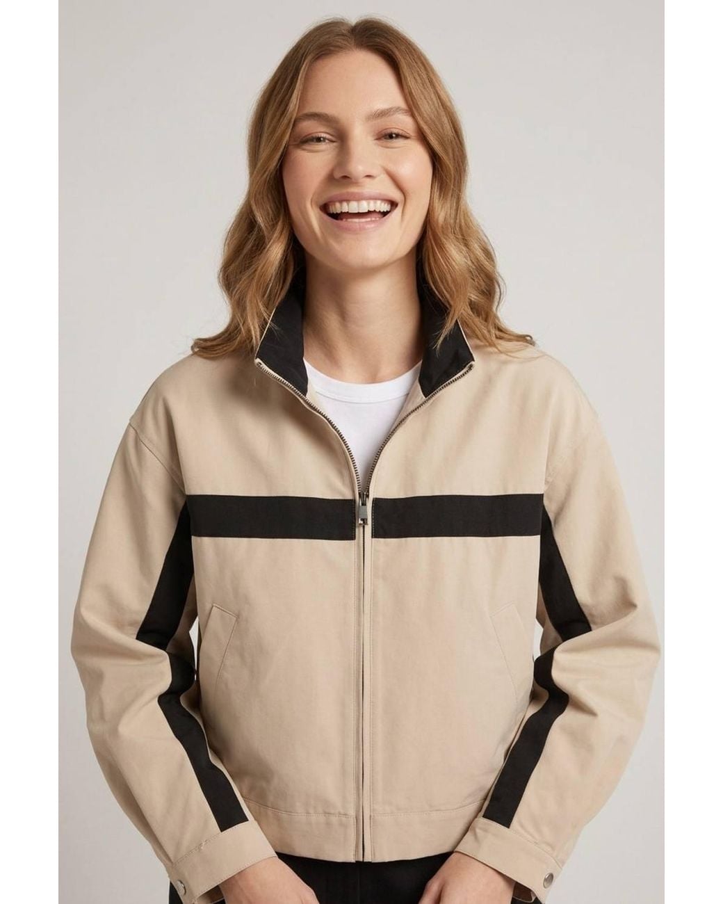 Izabel London Natural Collared Zip Front Boxy Jacket