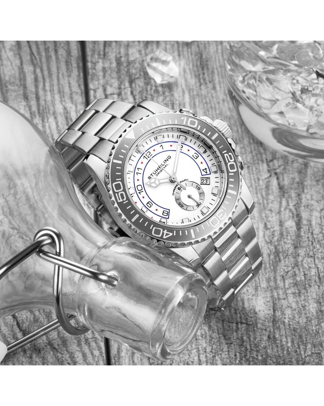 Stuhrling Metallic Brigadier Quartz Chronograph 42Mm Diver Watch With Stainless Steel Link Bracelet for men