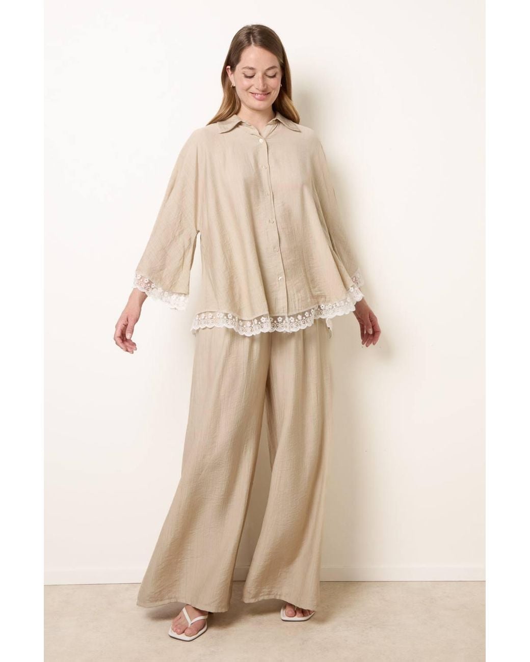 Blue Vanilla Natural Short Sleeve Collar Blouse