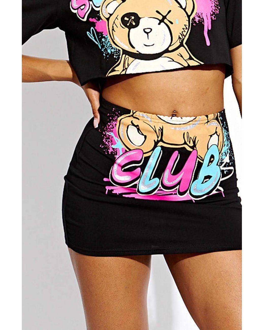Stylewise Black Teddy Graphic Glitter Print