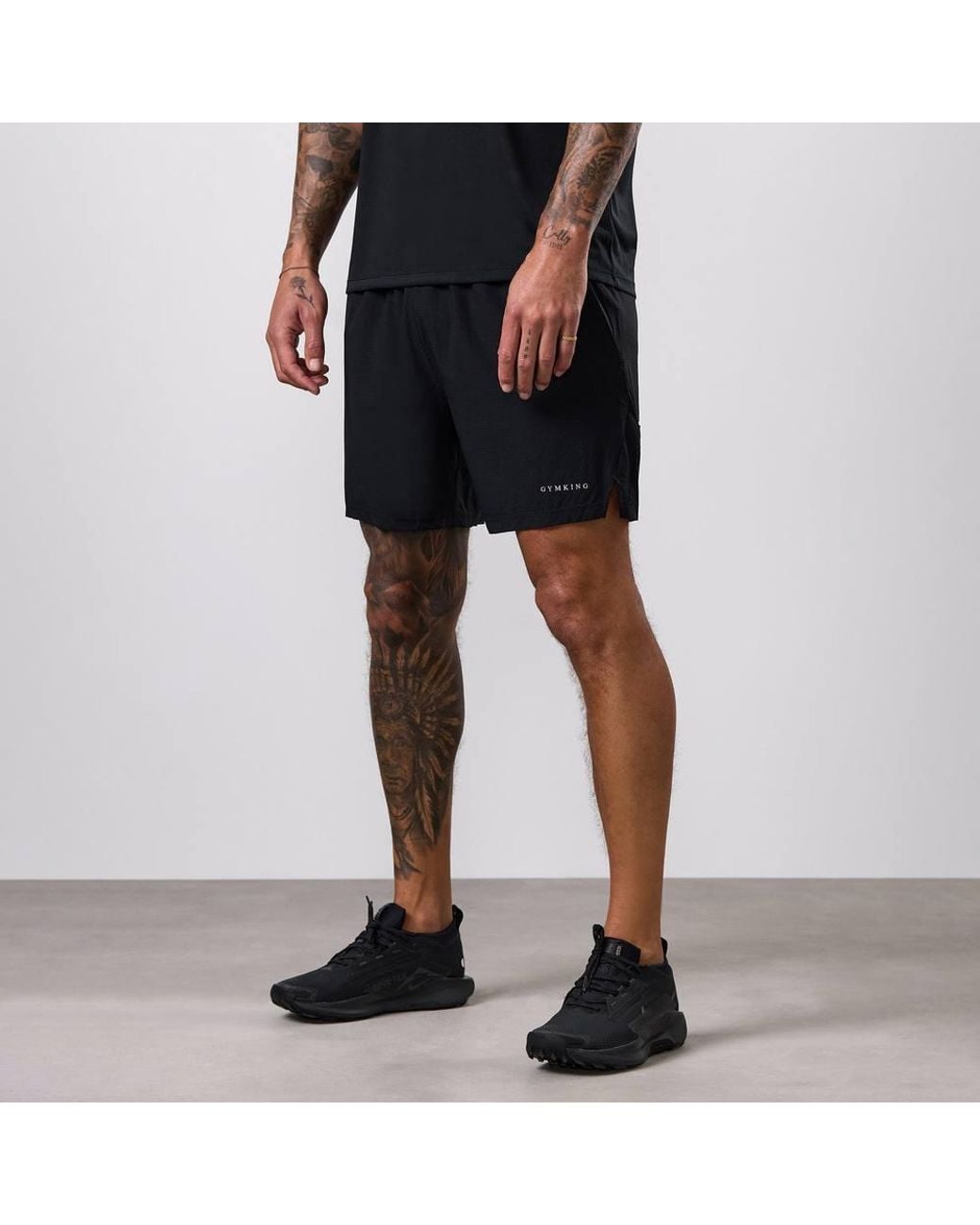 Gym King Black Gym Shorts Energise 5In Woven Slim Fit for men