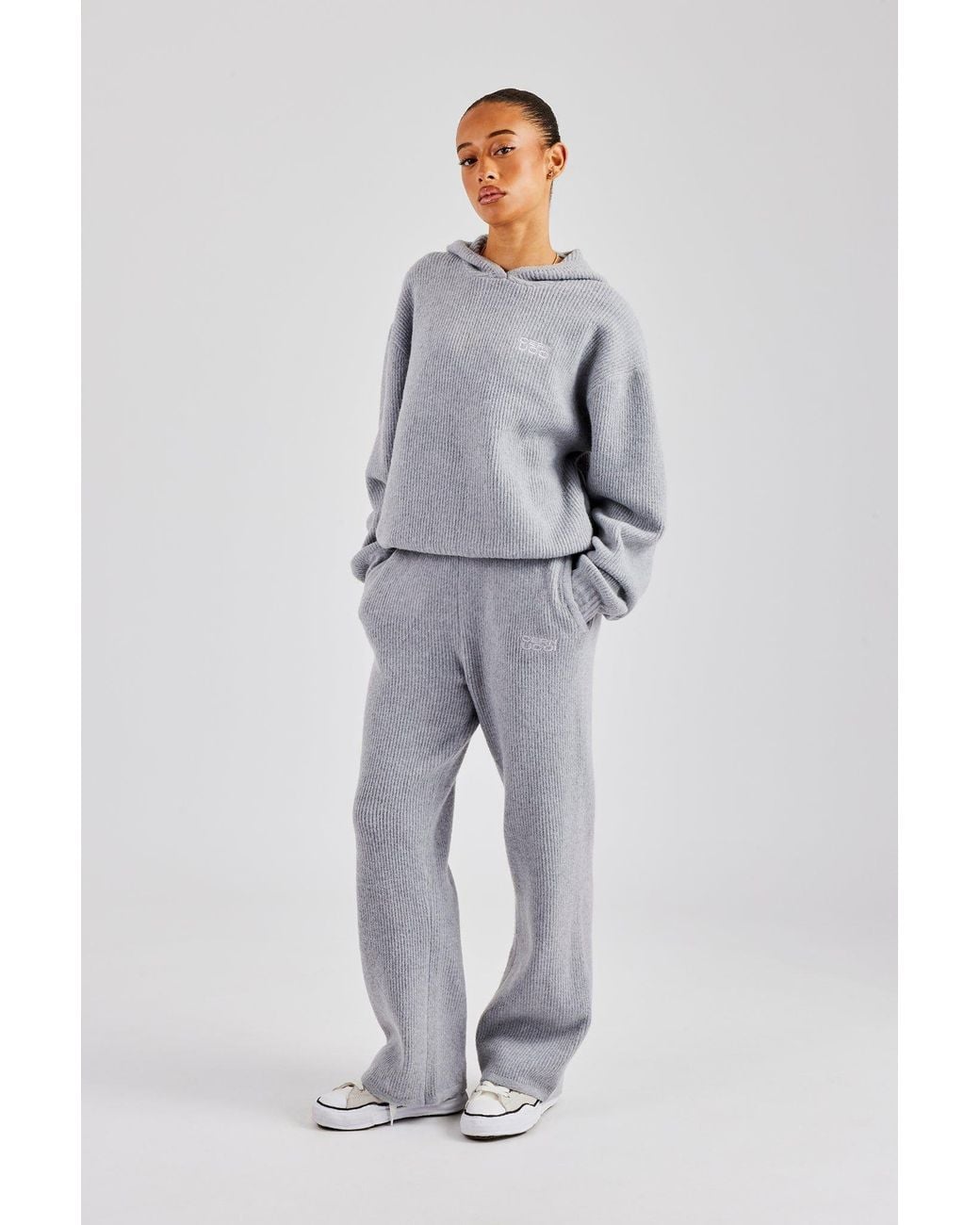 CERNUCCI Gray Knit Wide Leg Embroidered Jogger