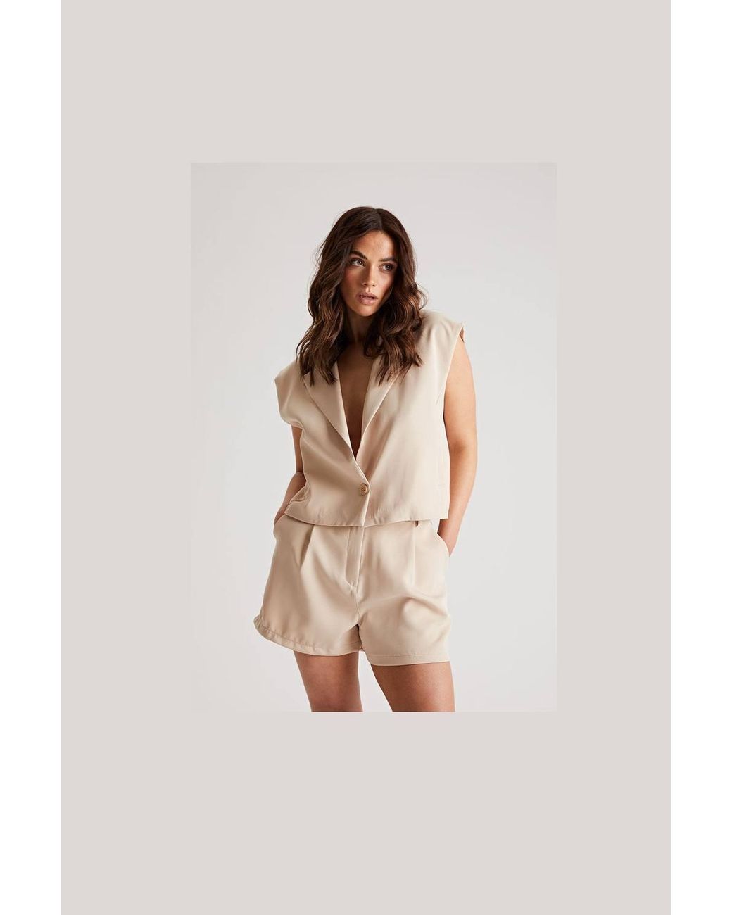 Urban Bliss Natural Cropped Blazer