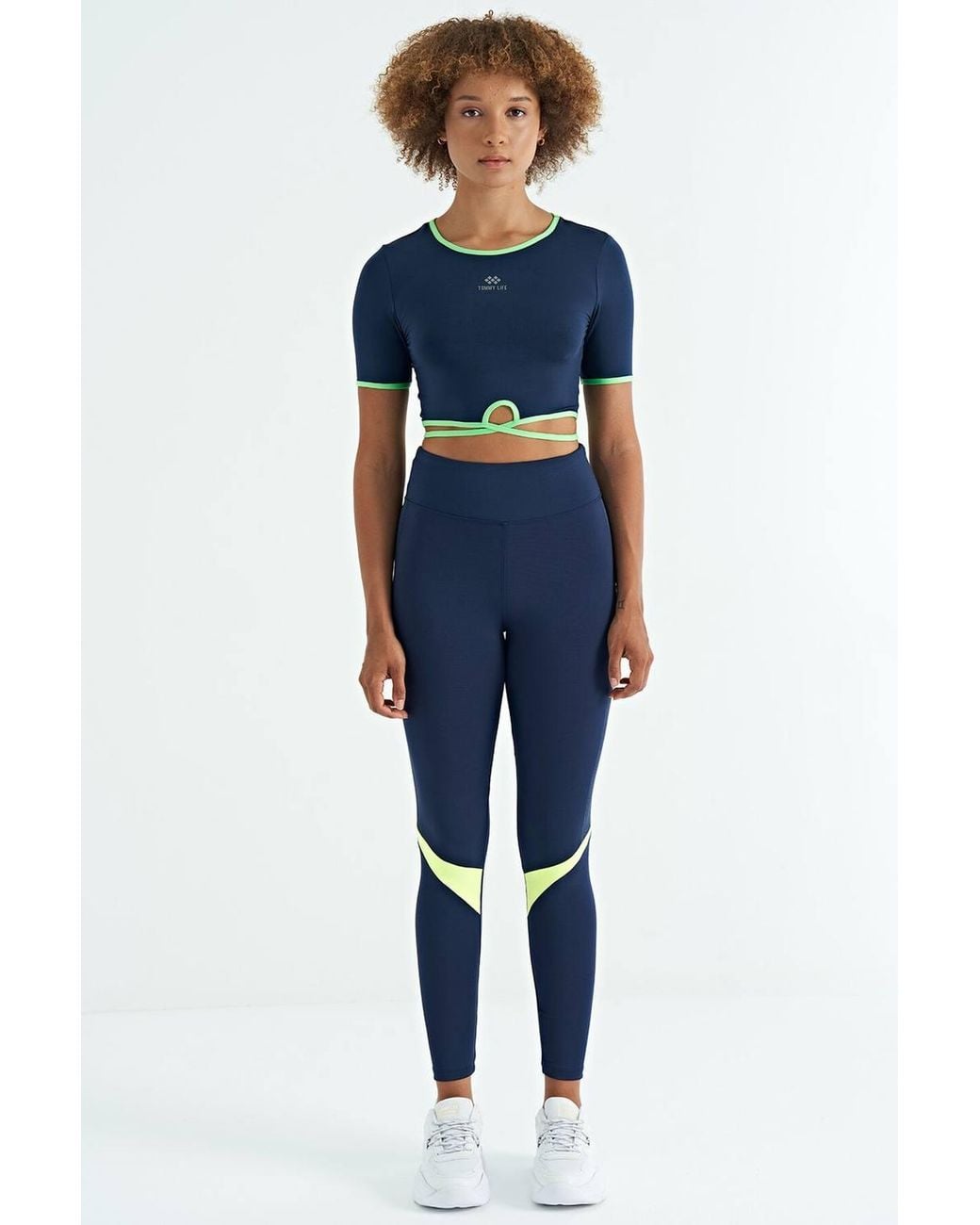 TOMMY LIFE Blue Elastic Crop T-Shirt With Crew Neck