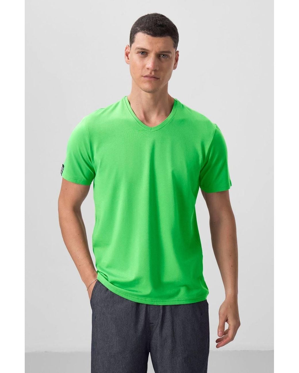 TOMMY LIFE Green V-Neck Short Sleeve T-Shirt for men