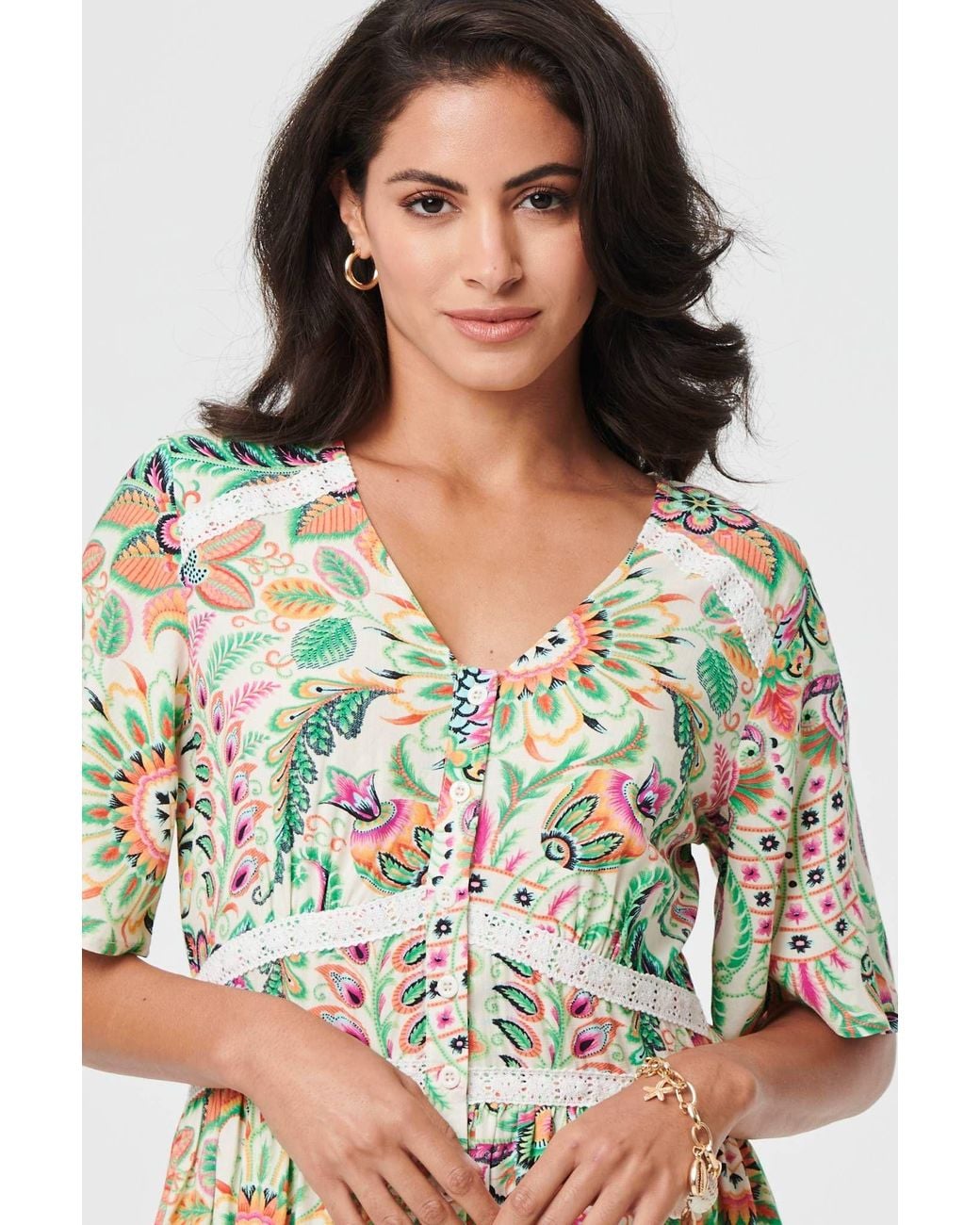 Izabel London Green Printed 1/2 Flared Sleeve Midi Dress