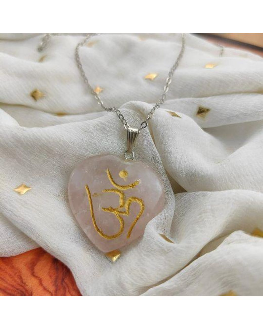 The Colourful Aura Real Rose Quartz Crystal Om Carved Heart Shape Natural Stone Pendant Necklace