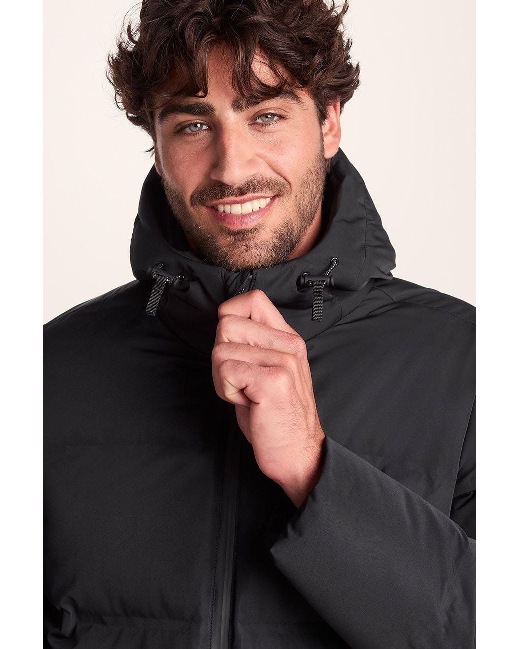 TOG24 Black 'Menka' Shower Resistant Insulated Jacket for men