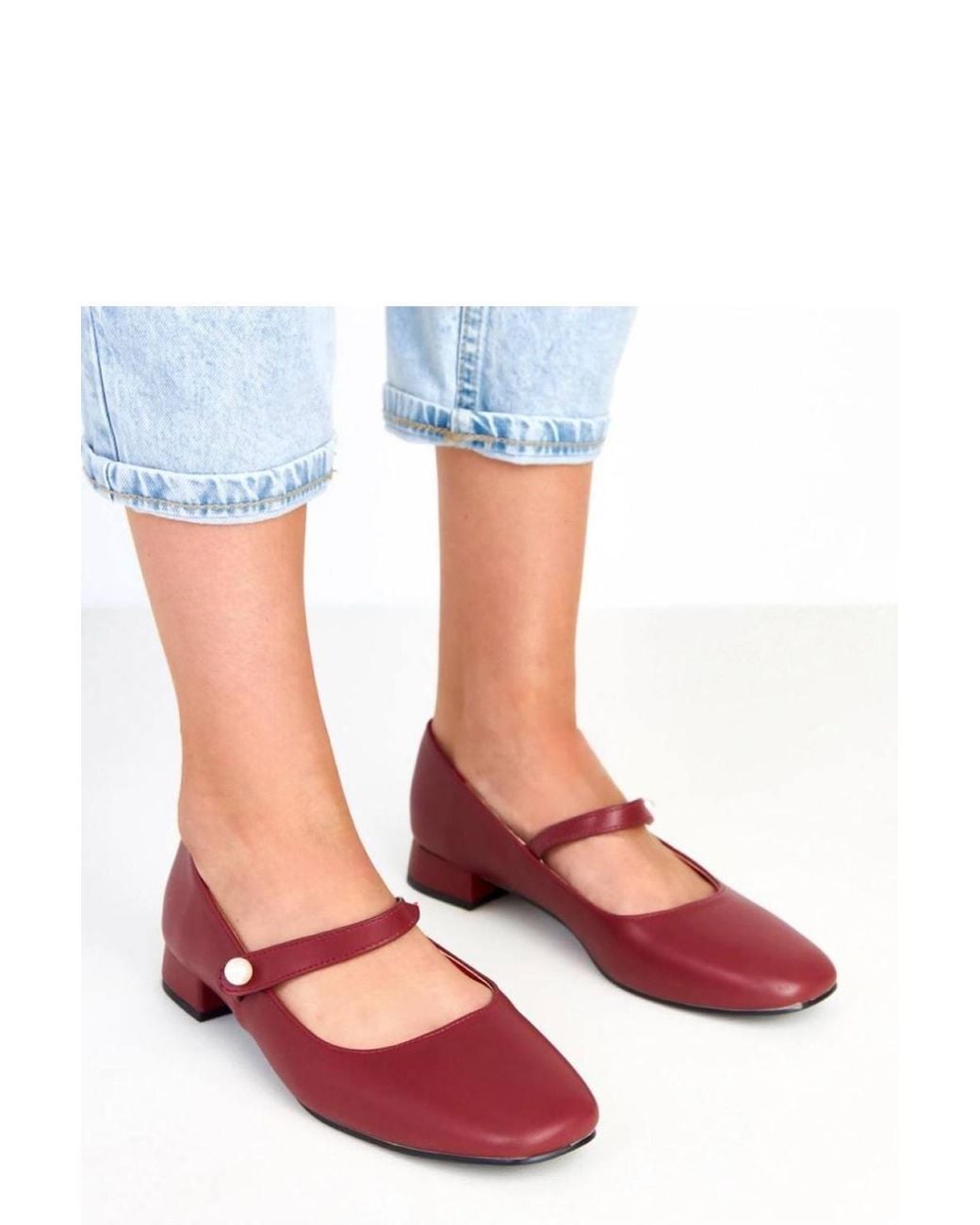 Love Lace Red Elegant Pearl Strap Synthetic Low Heel Pumps Shoes
