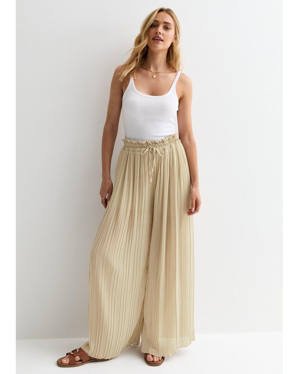 Gini London Natural Elasticated Waist Plisse Wide Led Trouser