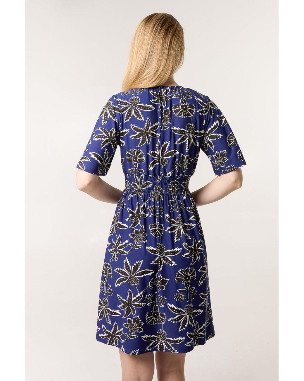 Blue Vanilla Blue Short Sleeve V-Neck Mini Dress