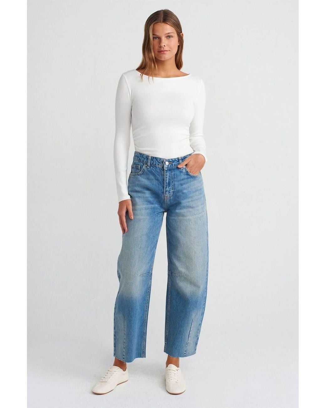 Dilvin White Slim Fit Ribbed Boat Neck Blouse