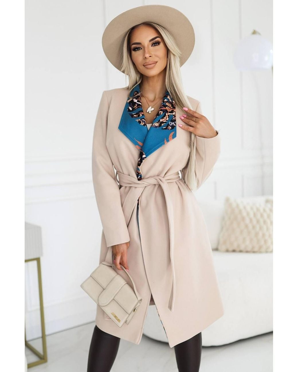 Love Lace Natural Viscose Collared Coat With Belt