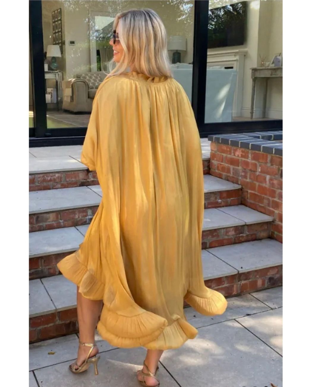 CY Gray Ruffle Hem Oversized Dress With Belt