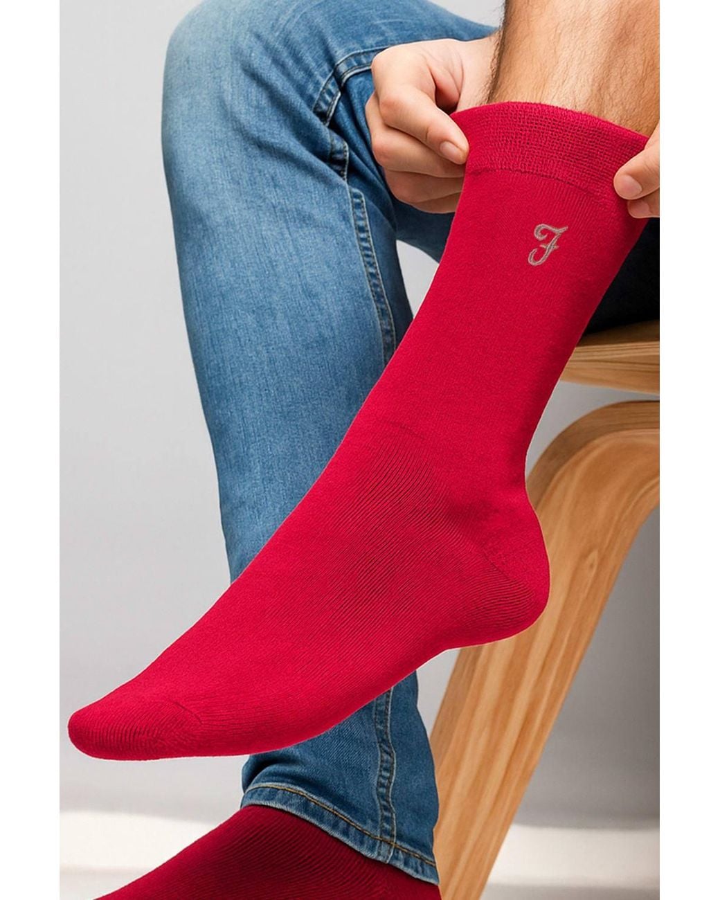 Farah Red 5 Pack Bamboo Soft Breathable Socks for men