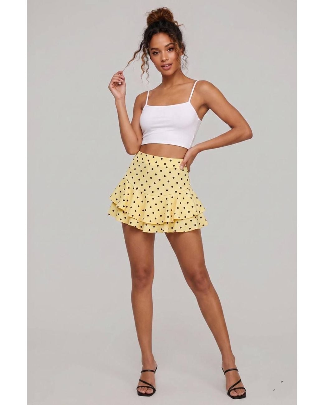 Stylewise Natural Polka Dot Frill Detail Mini Skort